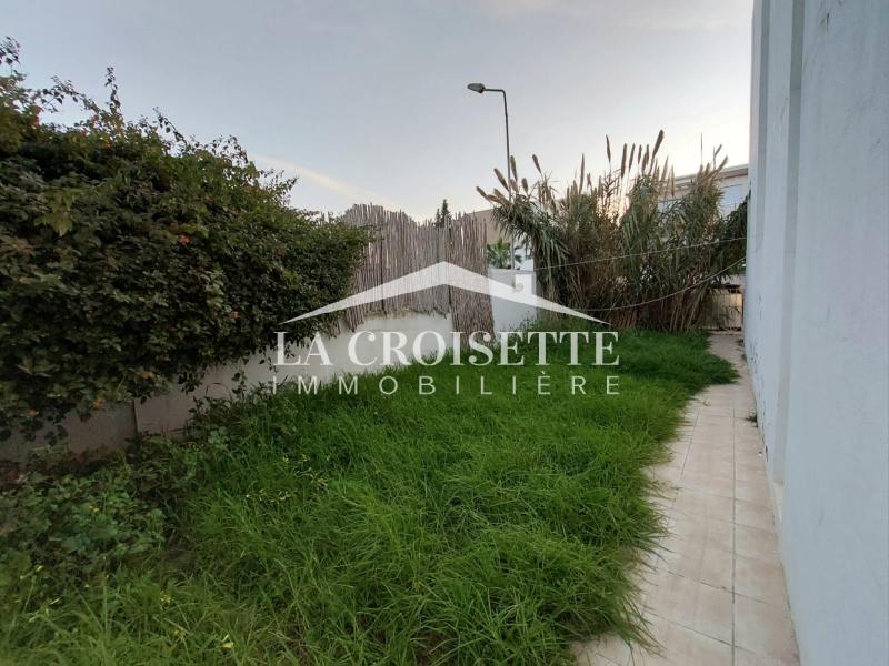 Appartement S+3 avec jardin à La marsa